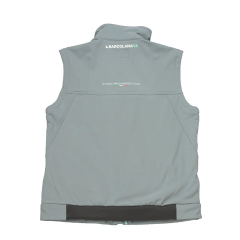 Gilet tecnico impermeabile grigio con logo Barcolana con dettaglio scritta acquamarina su sfondo bianco visto da dietro