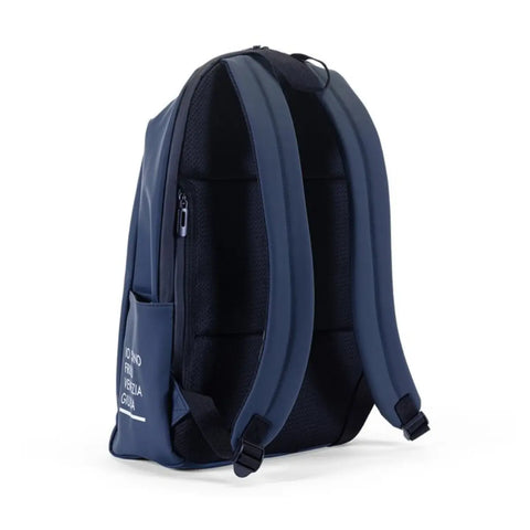 Zaino porta PC blu visto da dietro con cerniera con logo bianco Io Sono Friuli Venezia Giulia