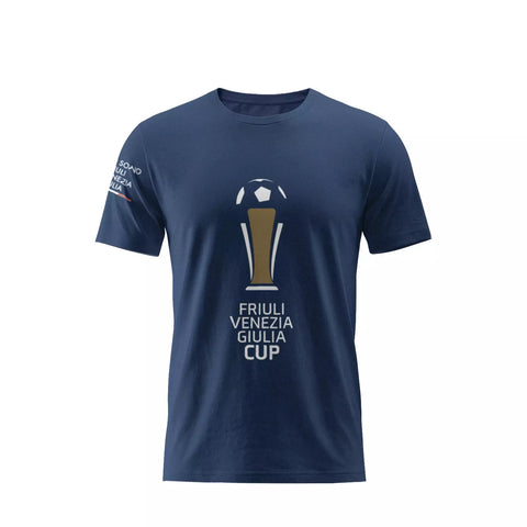 T-shirt ufficiale blu della Friuli Venezia Giulia Cup 2026 con grafica celebrativa dell'evento vista frontale.